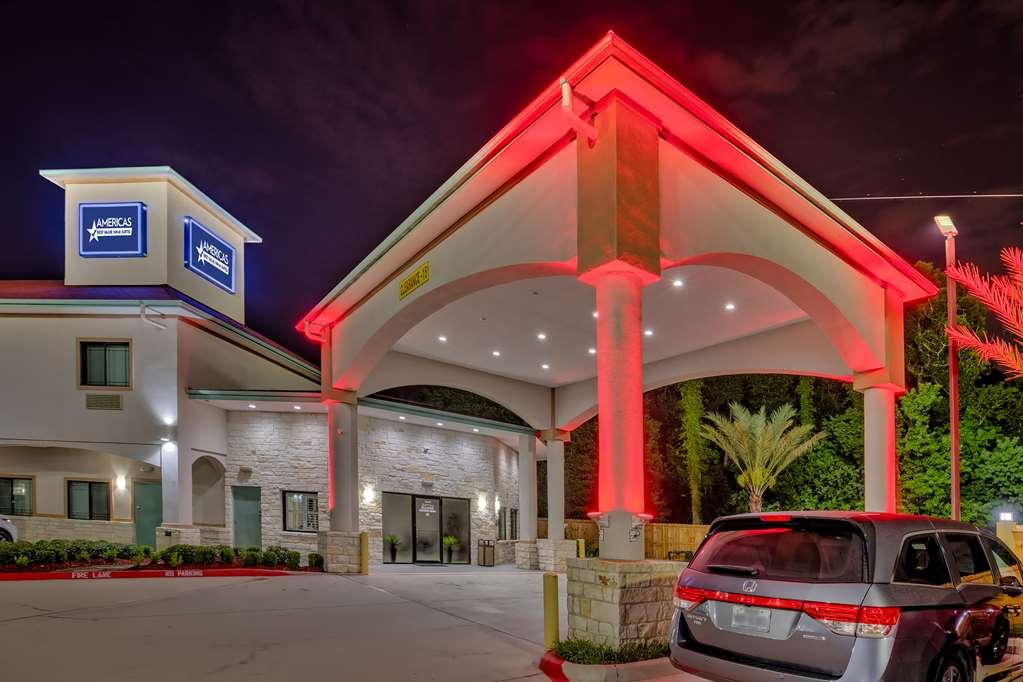 Americas Best Value Inn & Suites Iah Airport North Humble Bagian luar foto